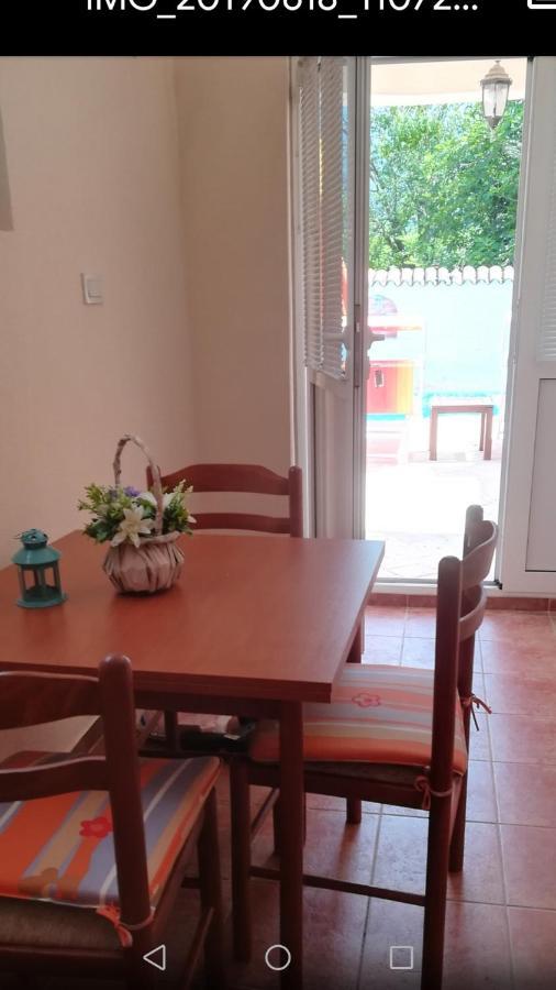 Apartmani Mihailovic Budva Szoba fotó