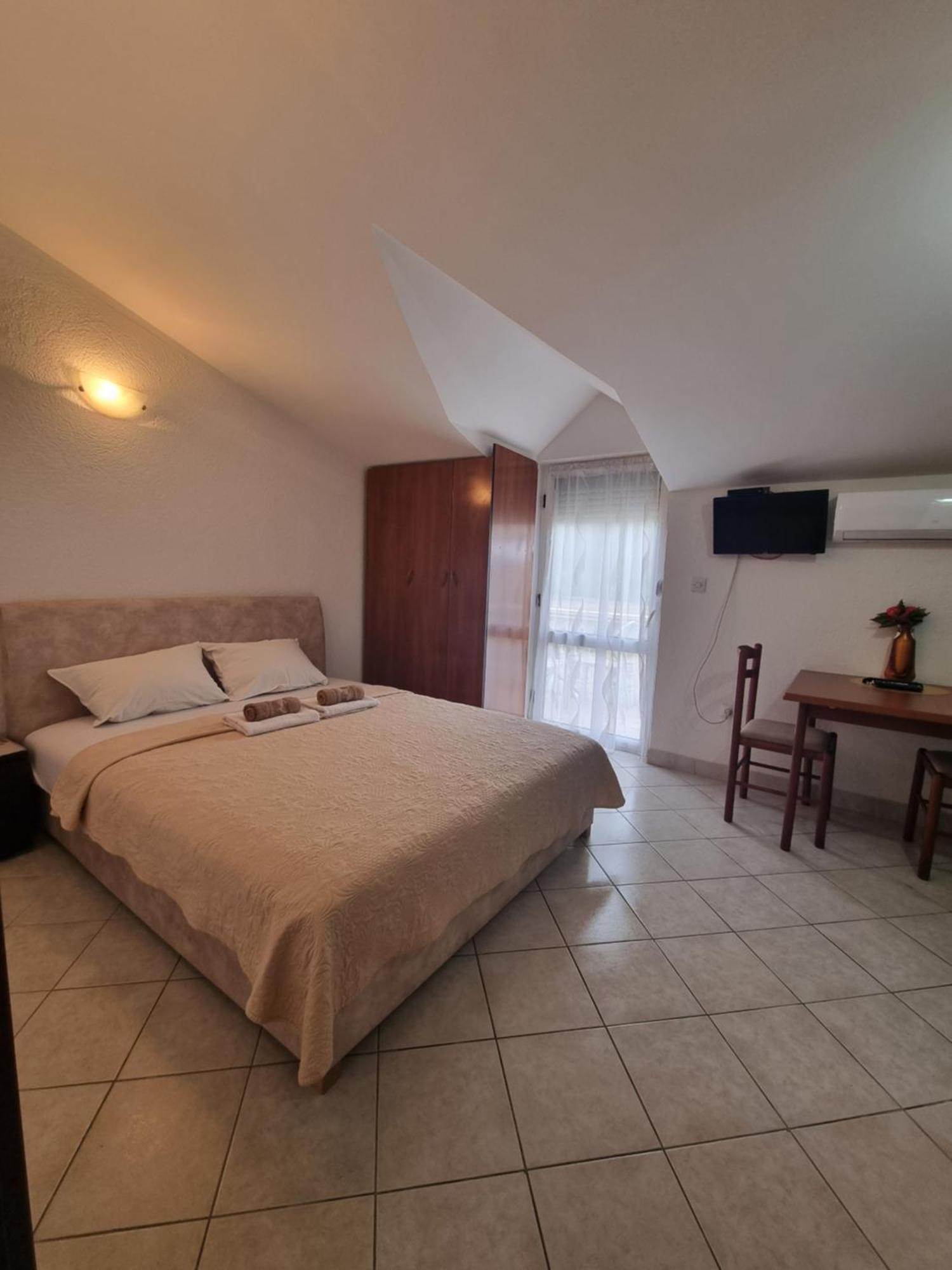 Apartmani Mihailovic Budva Szoba fotó